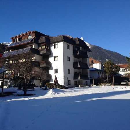Ferienwohnungen Sonklar Fulpmes Exterior foto