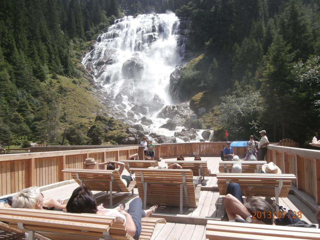 Ferienwohnungen Sonklar Fulpmes Exterior foto